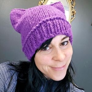 Hand Knit Ear Cat Beanie Hat Purple Color 💜